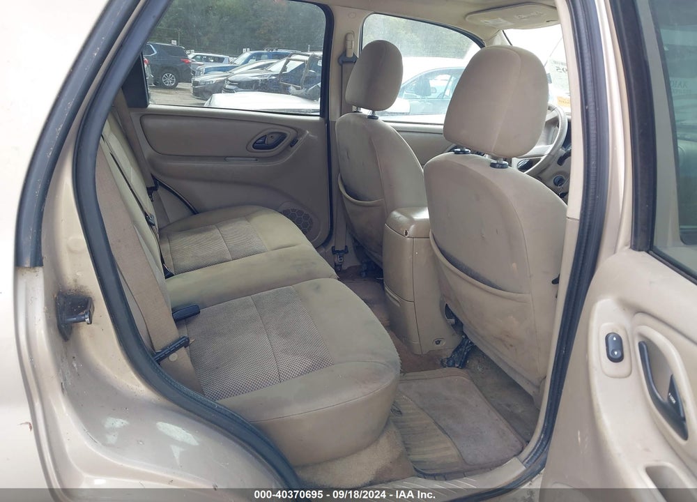 2007 FORD ESCAPE VIN: 1FMYU93Z77KB27845