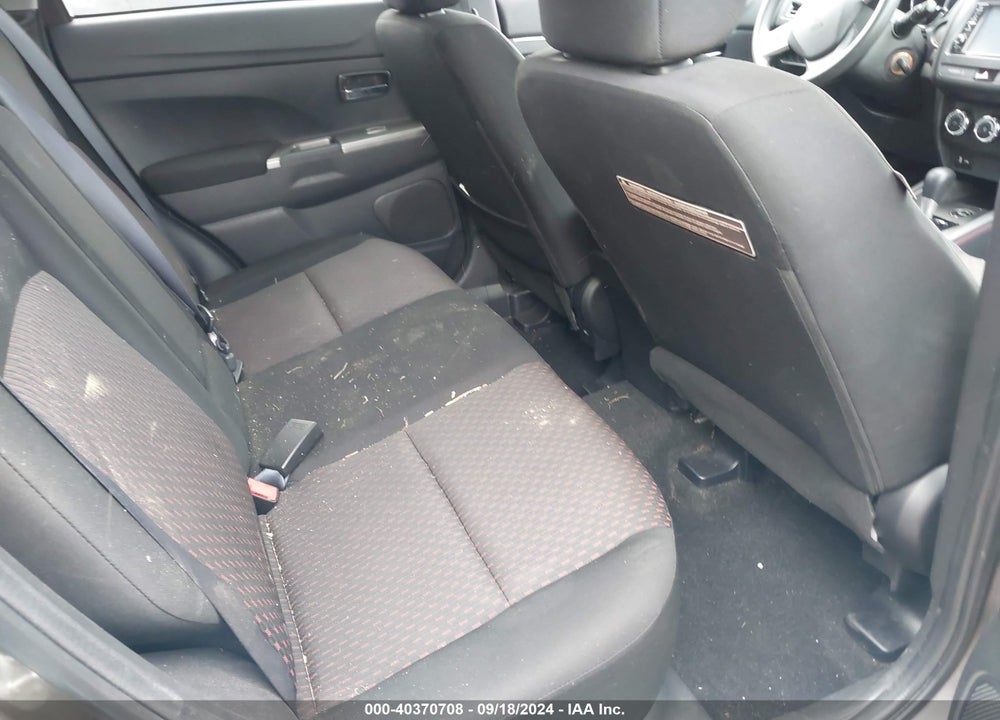 2018 MITSUBISHI OUTLANDER SPORT 2.0 ES/2.0 LE VIN: JA4AR3AU7JU025348