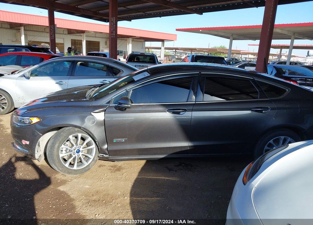 2018 FORD FUSION ENERGI SE LUXURY VIN: 3FA6P0PU3JR205186
