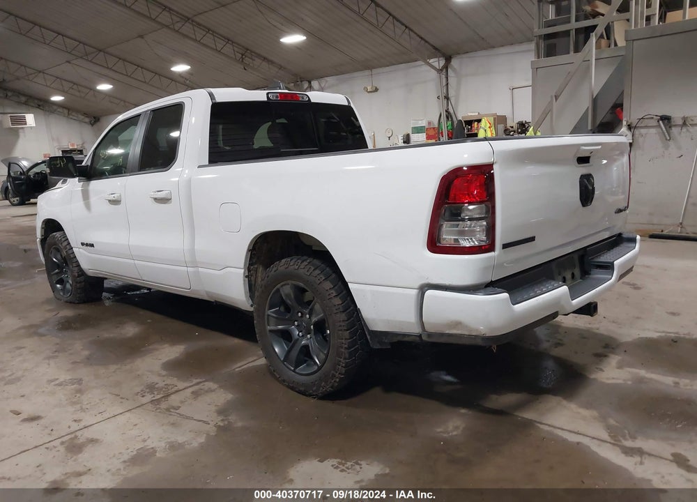 2022 RAM 1500 BIG HORN 4X4 6'4 BOX VIN: 1C6RRFBG4NN287340
