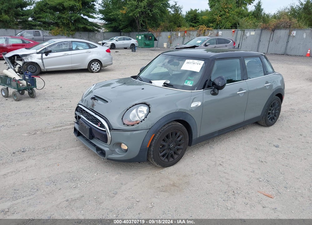 2018 MINI HARDTOP COOPER S VIN: WMWXU3C54J2F51016