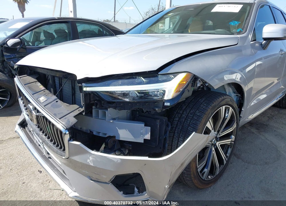 2023 VOLVO XC60 B5 ULTIMATE BRIGHT THEME VIN: YV4L12RF0P1283966