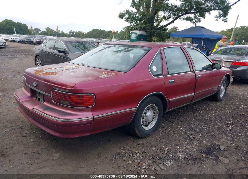 1996 CHEVROLET CAPRICE / IMPALA CLASSIC SS VIN: 1G1BL52PXTR166770