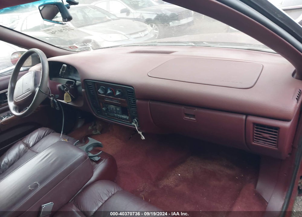1996 CHEVROLET CAPRICE / IMPALA CLASSIC SS VIN: 1G1BL52PXTR166770