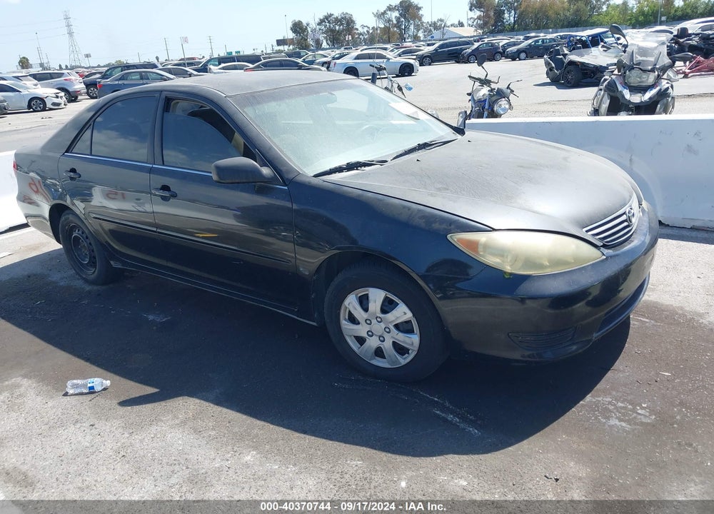 2005 TOYOTA CAMRY LE VIN: 4T1BE32K65U070656