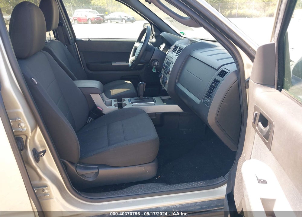 2011 FORD ESCAPE XLT AUTOMATIC VIN: 1FMCU9DG3BKA10411