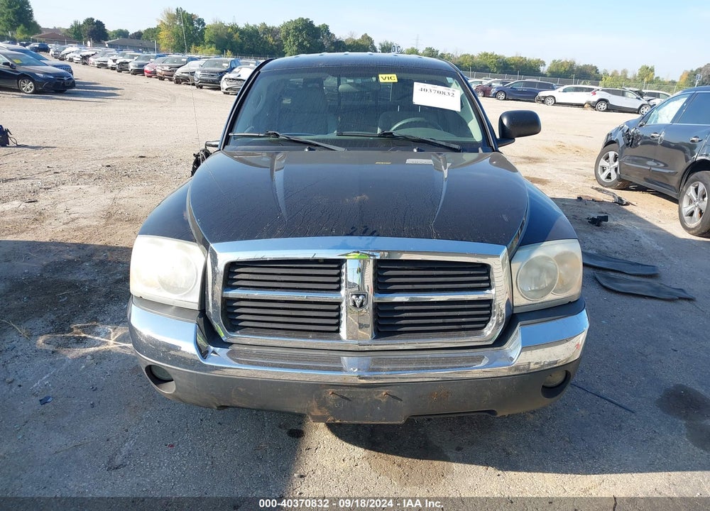 2005 DODGE DAKOTA SLT VIN: 1D7HW42N75S167300