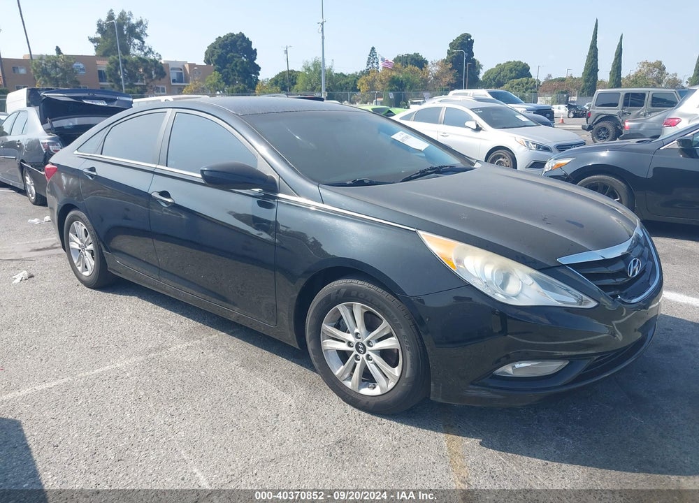 2013 HYUNDAI SONATA GLS VIN: 5NPEB4AC4DH737159