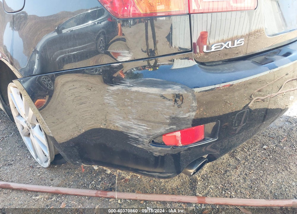 2007 LEXUS IS VIN: JTHBK262X72041580