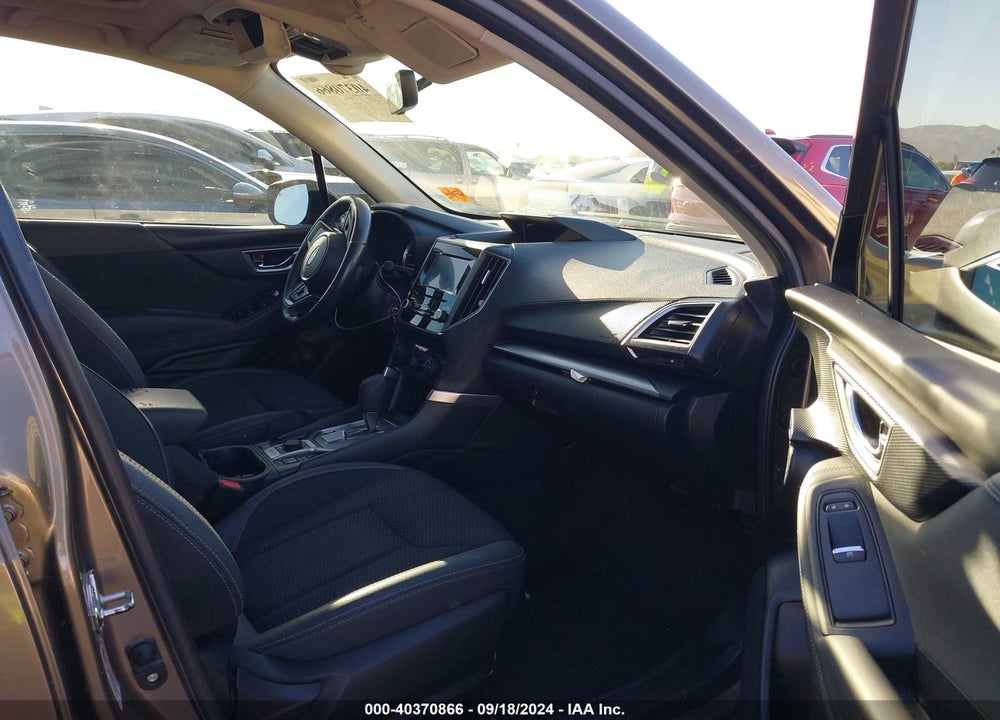 2019 SUBARU FORESTER PREMIUM VIN: JF2SKAEC0KH497293