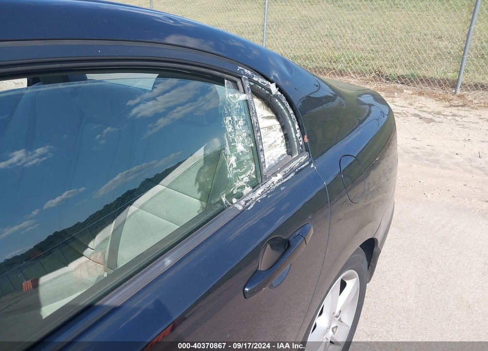 2007 HONDA CIVIC VIN: 1HGFA16837L111999