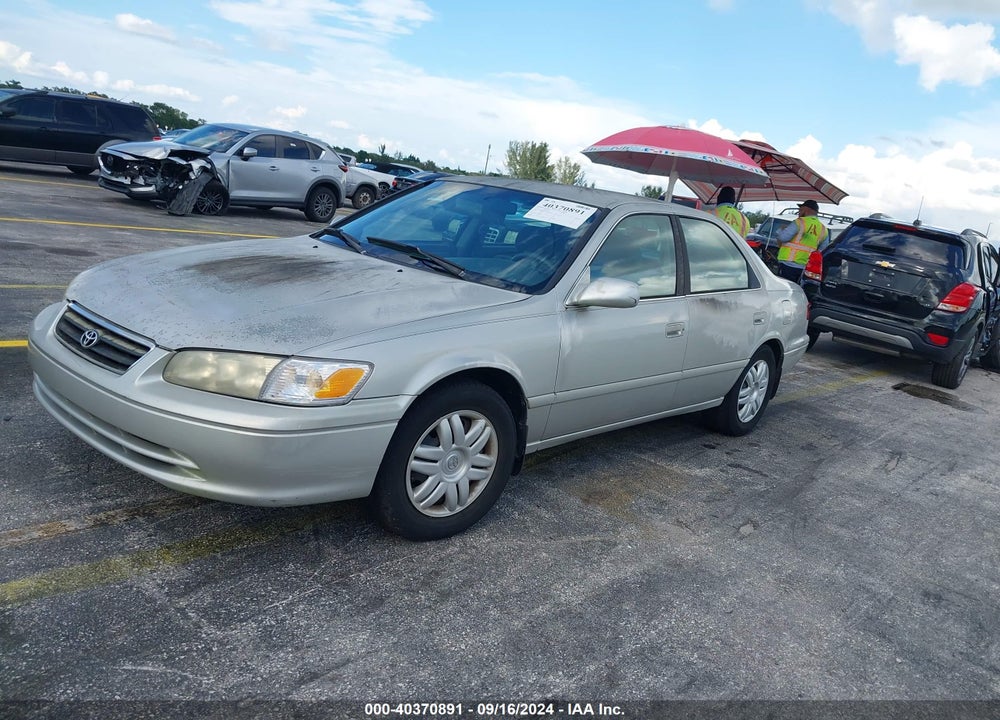 2001 TOYOTA CAMRY LE VIN: 4T1BG22K01U034556