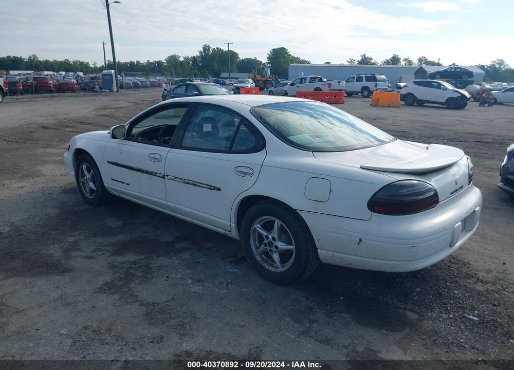 2002 PONTIAC GRAND PRIX SE VIN: 1G2WK52J22F290320