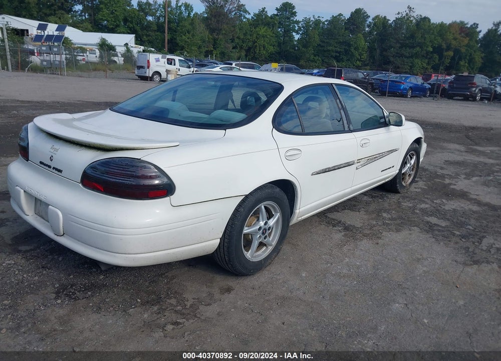 2002 PONTIAC GRAND PRIX SE VIN: 1G2WK52J22F290320