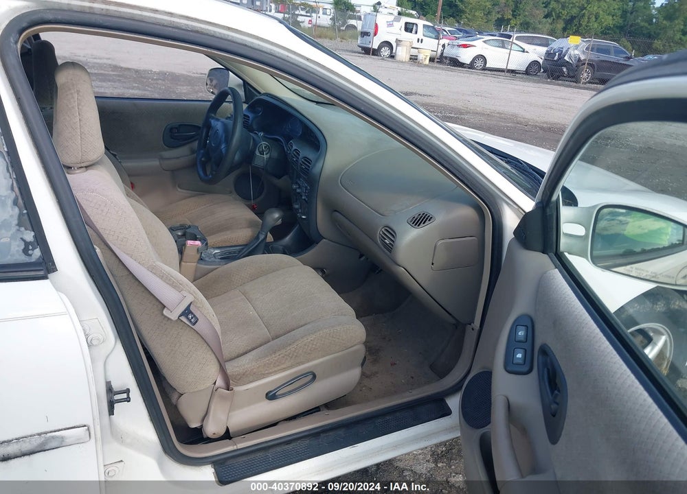 2002 PONTIAC GRAND PRIX SE VIN: 1G2WK52J22F290320