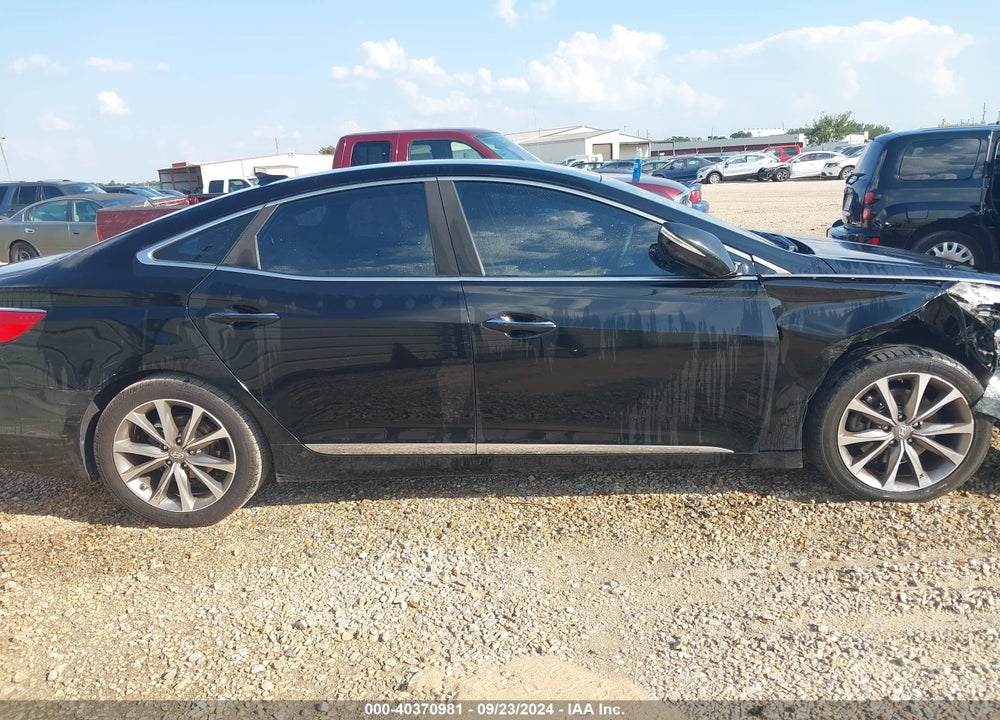2016 HYUNDAI AZERA VIN: KMHFG4JG9GA569440
