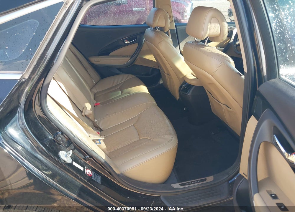 2016 HYUNDAI AZERA VIN: KMHFG4JG9GA569440