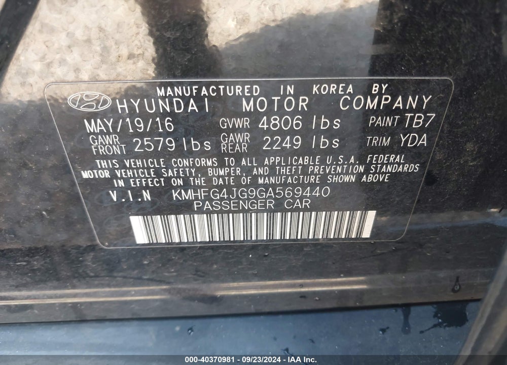 2016 HYUNDAI AZERA VIN: KMHFG4JG9GA569440
