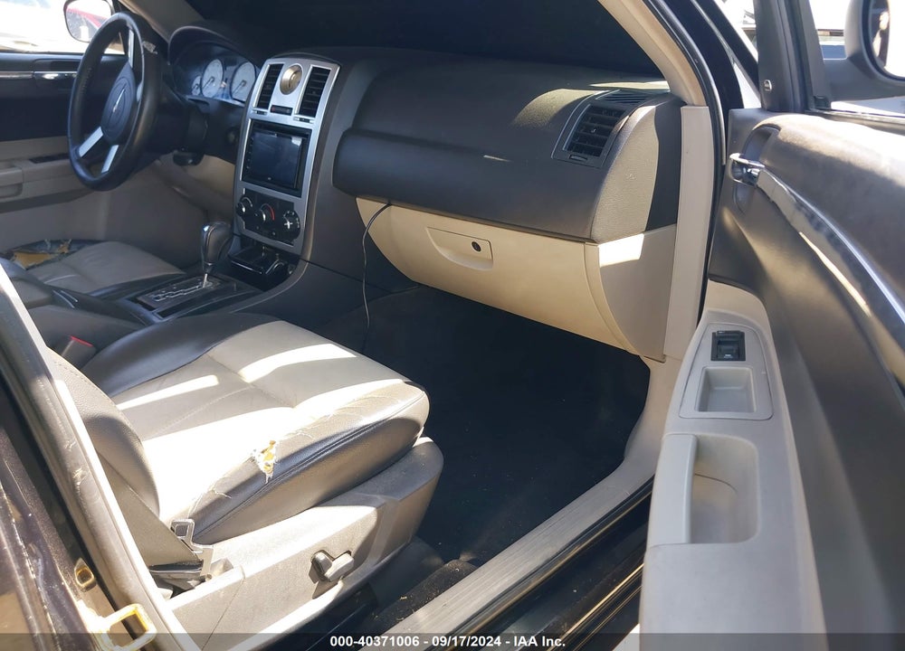 2006 CHRYSLER 300 TOURING VIN: 2C3LA53G76H336575