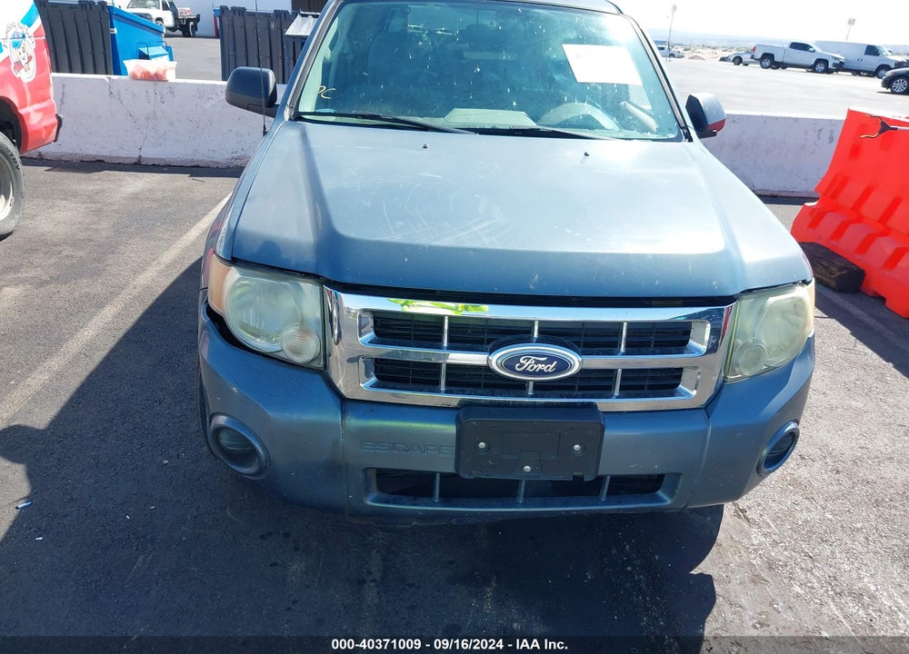 2010 FORD ESCAPE XLS VIN: 1FMCU0C72AKD34901