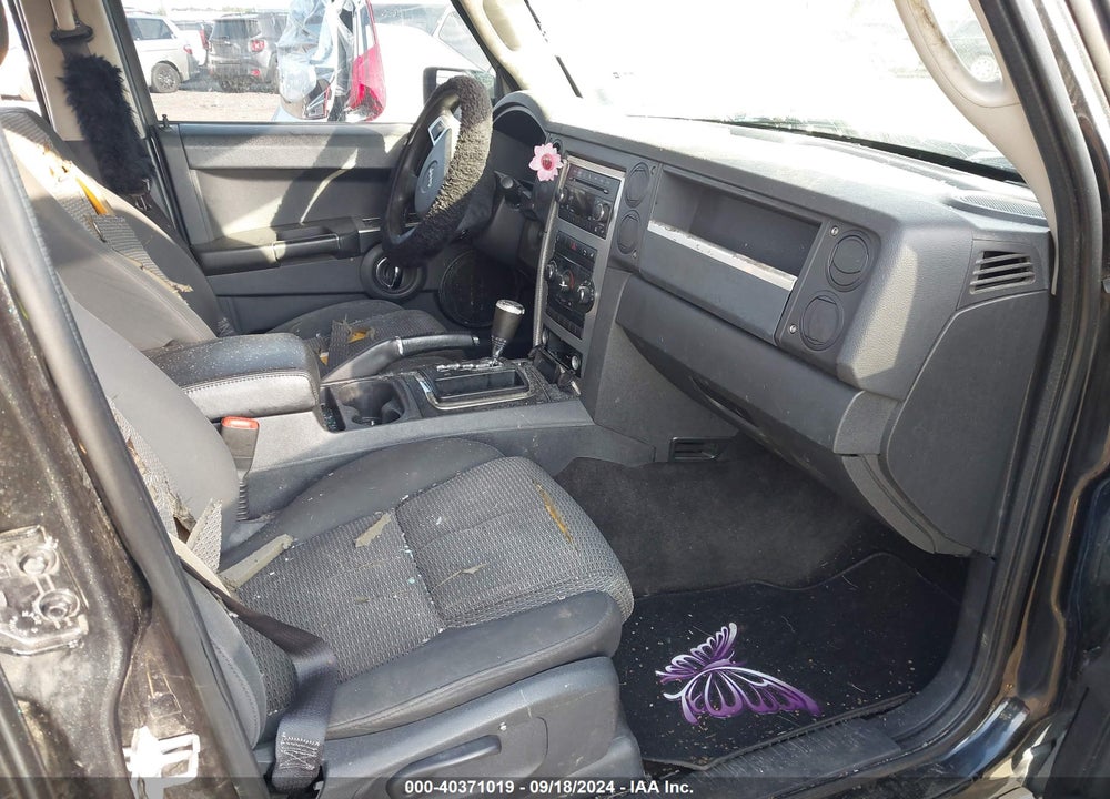 2010 JEEP COMMANDER SPORT VIN: 1J4RG4GK7AC128957