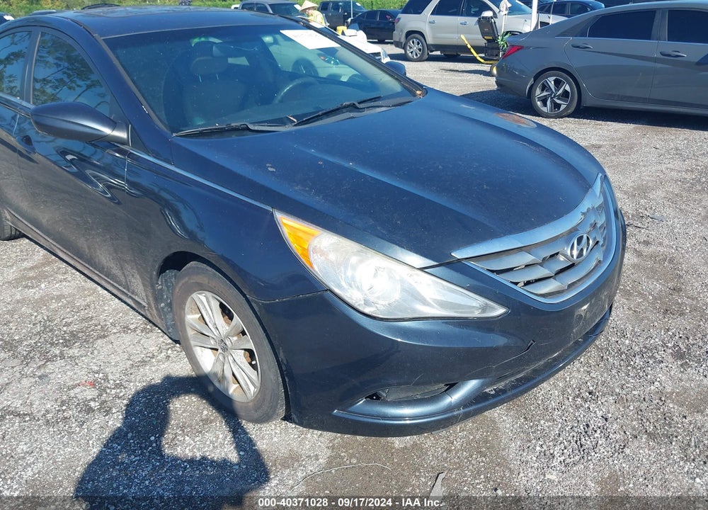 2013 HYUNDAI SONATA GLS VIN: 5NPEB4AC8DH517426