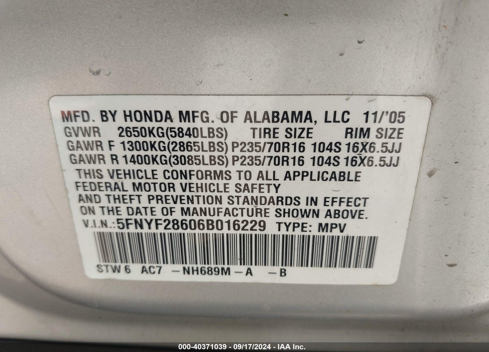 2006 HONDA PILOT EX-L VIN: 5FNYF28606B016229