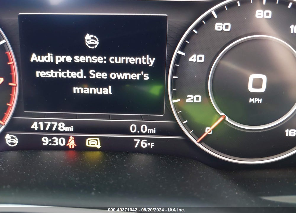 2017 AUDI Q7 3.0T PREMIUM VIN: WA1LAAF76HD027402