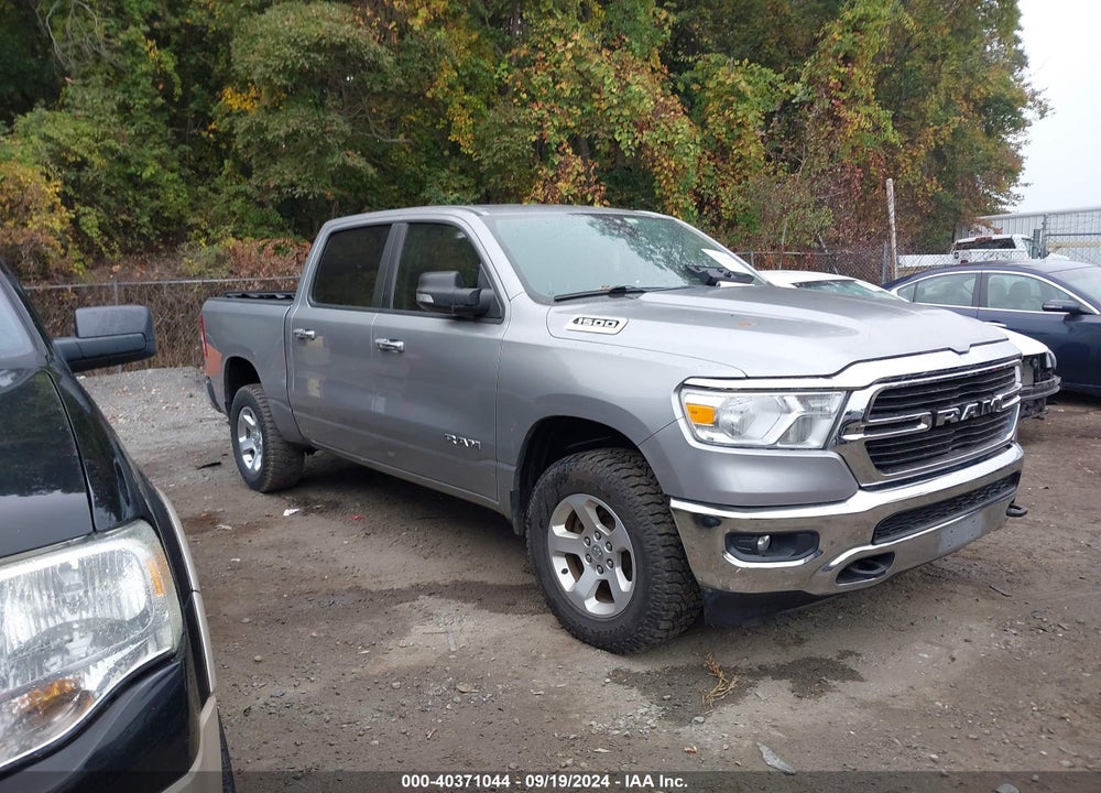 2019 RAM 1500 BIG HORN/LONE STAR 4X4 5'7 BOX VIN: 1C6RRFFG0KN720271