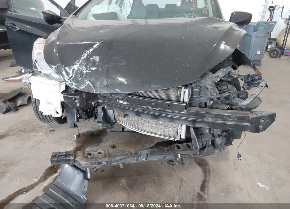 2013 HYUNDAI ELANTRA GLS VIN: 5NPDH4AE0DH434777