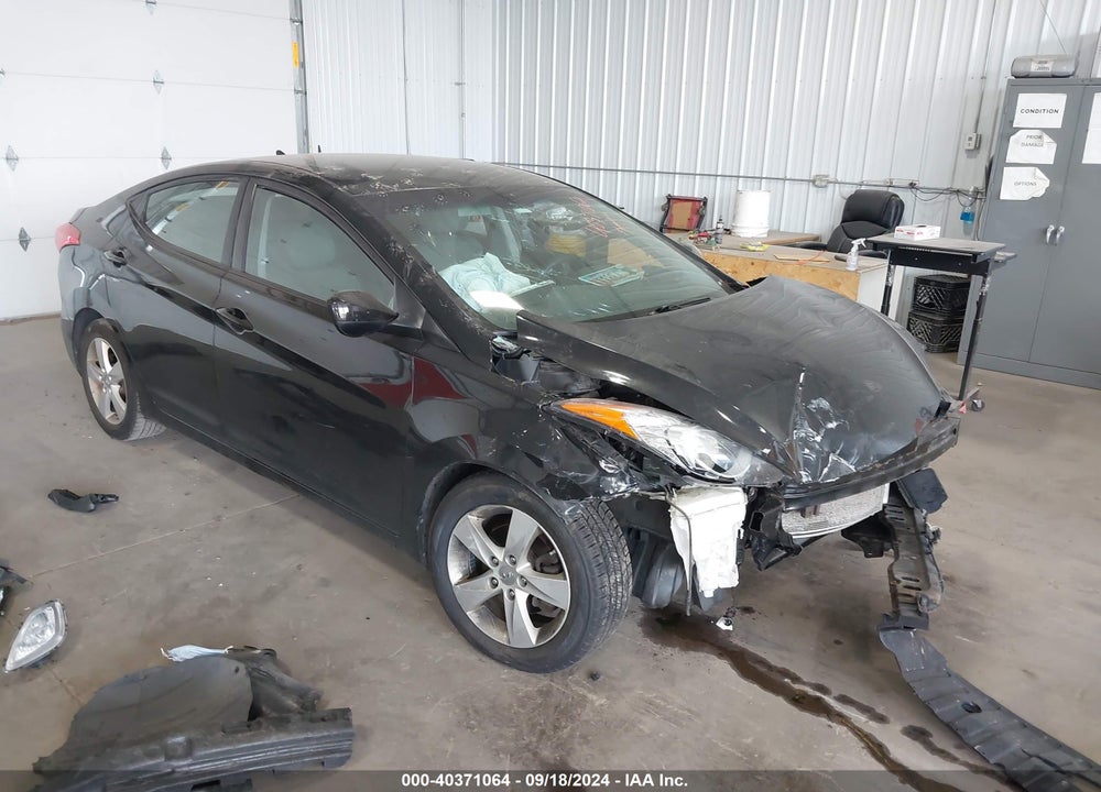 2013 HYUNDAI ELANTRA GLS VIN: 5NPDH4AE0DH434777