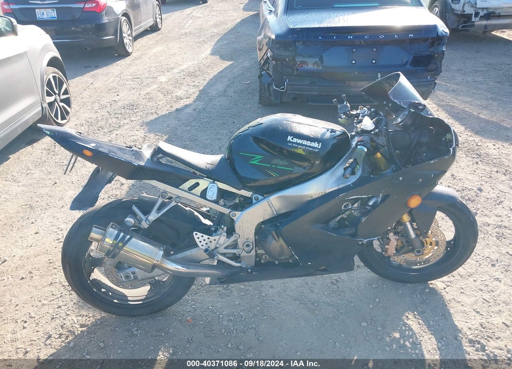 2003 KAWASAKI ZX600 K1 VIN: JKAZX4K113A002025
