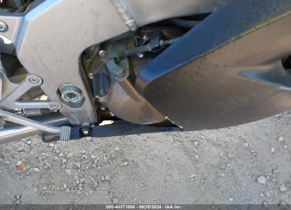 2003 KAWASAKI ZX600 K1 VIN: JKAZX4K113A002025