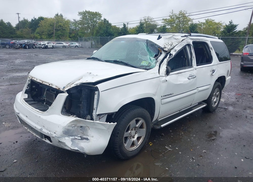2007 GMC YUKON DENALI VIN: 1GKFK63897J245591