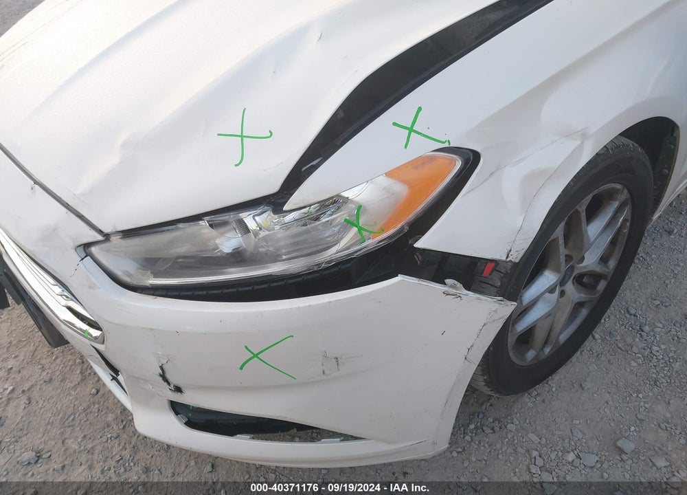 2013 FORD FUSION SE VIN: 3FA6P0H7XDR213184