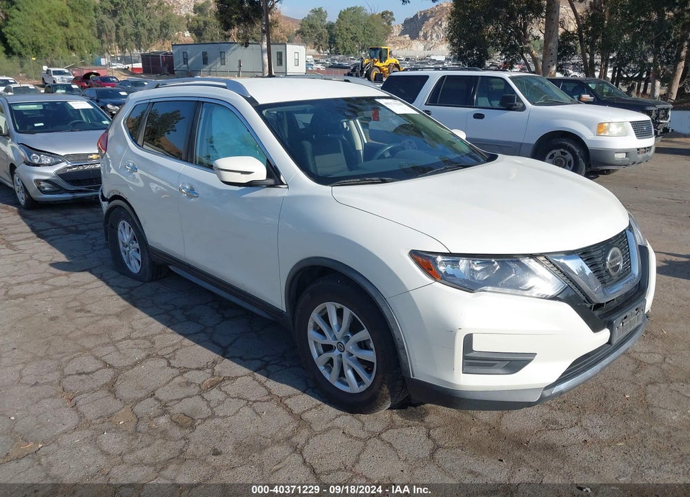 2019 NISSAN ROGUE SV VIN: JN8AT2MT0KW264948