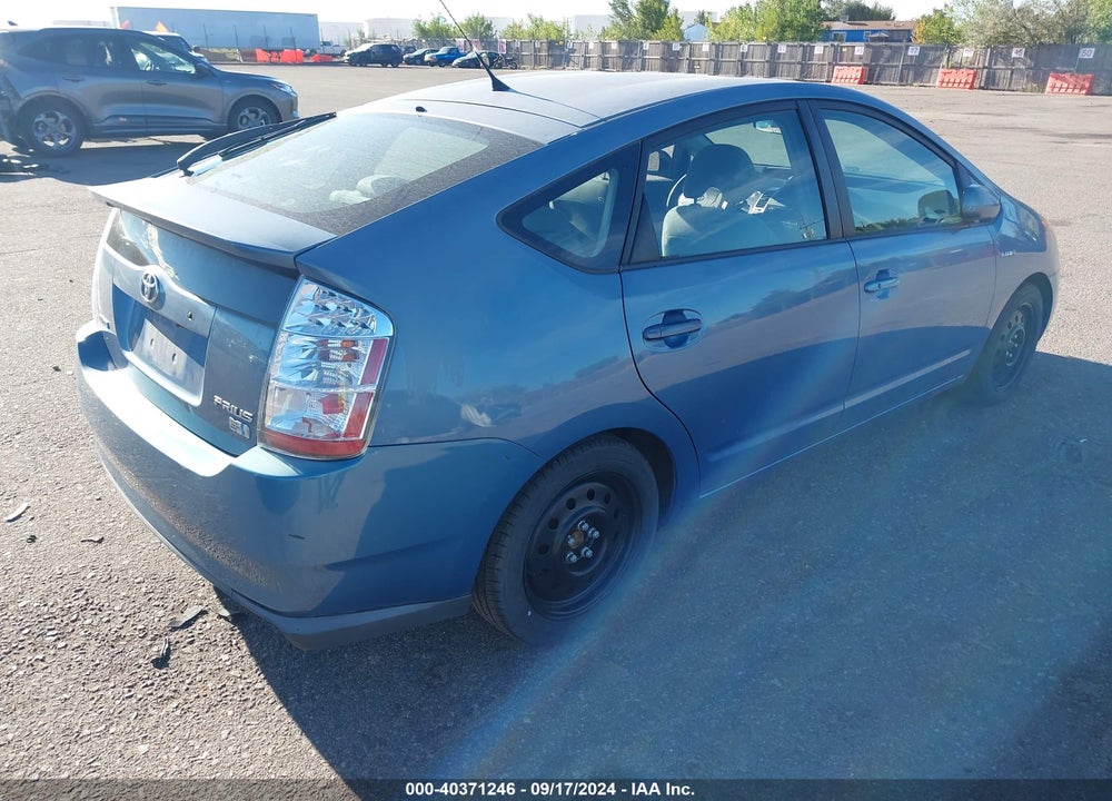 2007 TOYOTA PRIUS TOURING VIN: JTDKB20U177646814