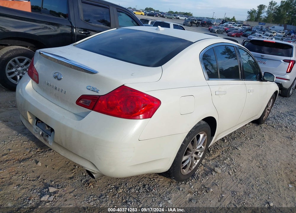 2007 INFINITI G35X VIN: JNKBV61F97M805531
