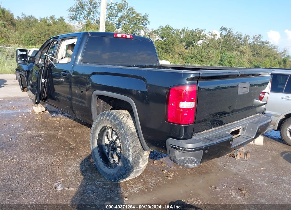 2018 GMC SIERRA 2500HD SLT VIN: 1GT12TEYXJF244073