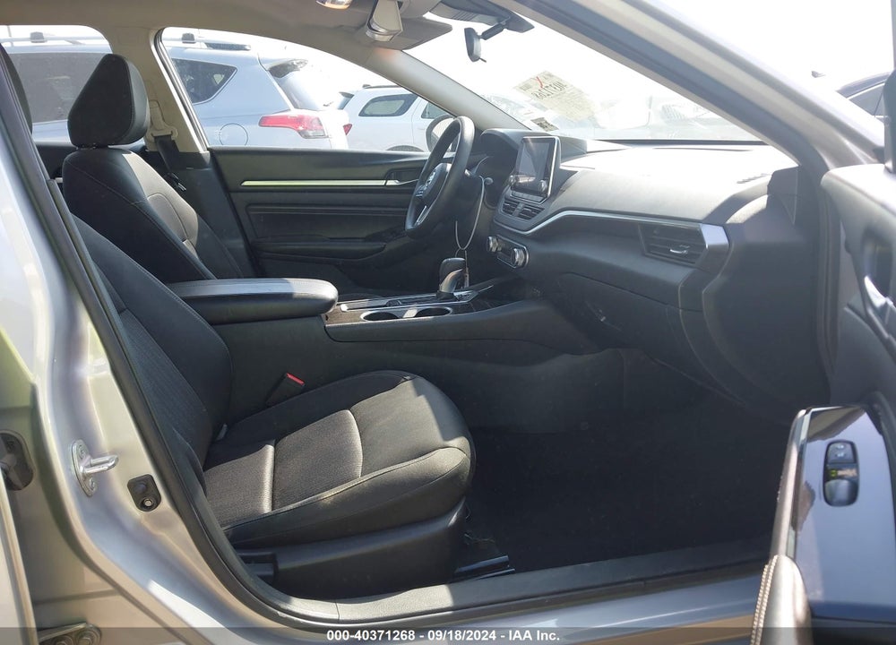 2021 NISSAN ALTIMA SV FWD VIN: 1N4BL4DV9MN331042
