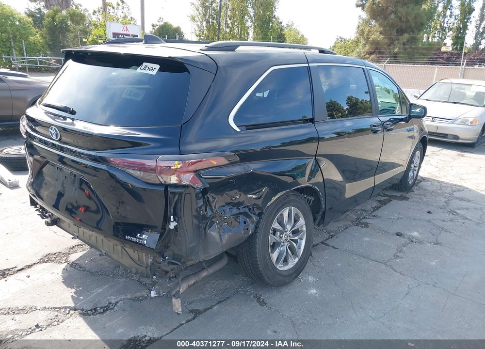 2023 TOYOTA SIENNA LE VIN: 5TDBRKEC5PS142123