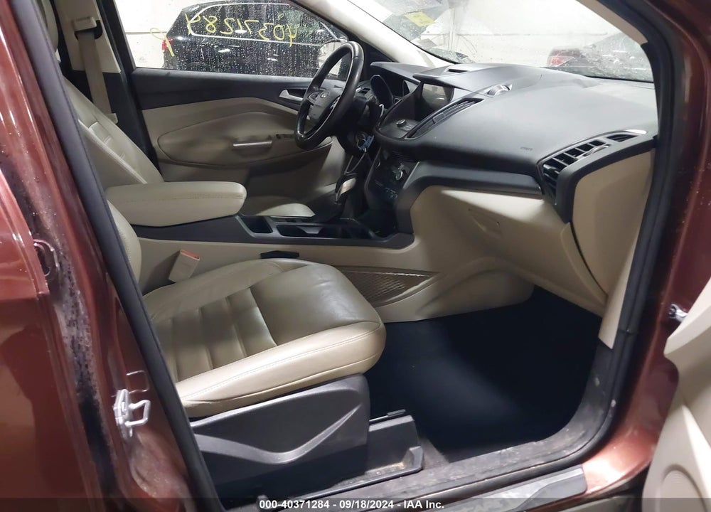 2018 FORD ESCAPE SEL VIN: 1FMCU9HD9JUC68399