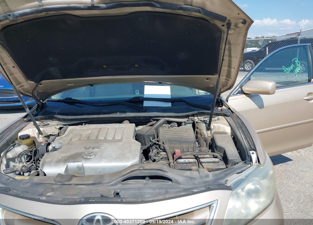 2011 TOYOTA CAMRY XLE V6 VIN: 4T1BK3EK5BU620395