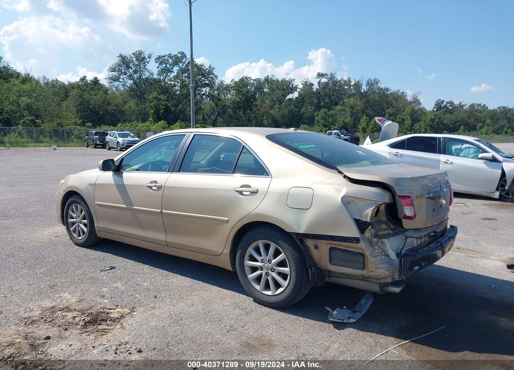 2011 TOYOTA CAMRY XLE V6 VIN: 4T1BK3EK5BU620395