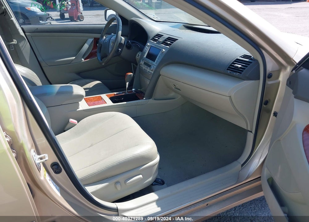 2011 TOYOTA CAMRY XLE V6 VIN: 4T1BK3EK5BU620395