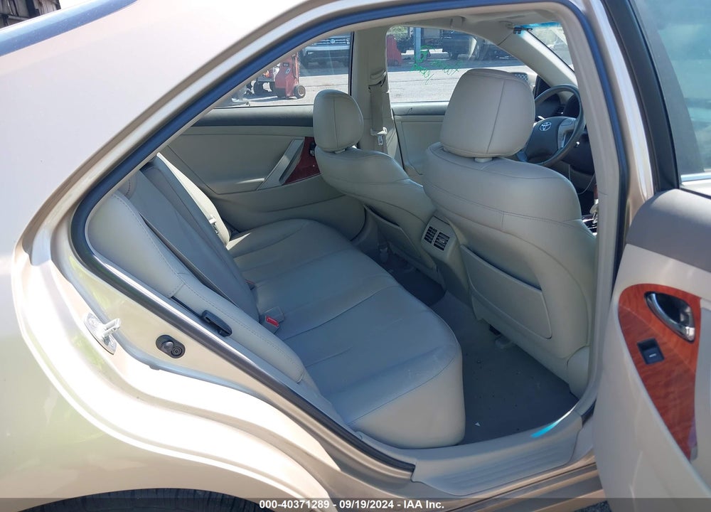 2011 TOYOTA CAMRY XLE V6 VIN: 4T1BK3EK5BU620395