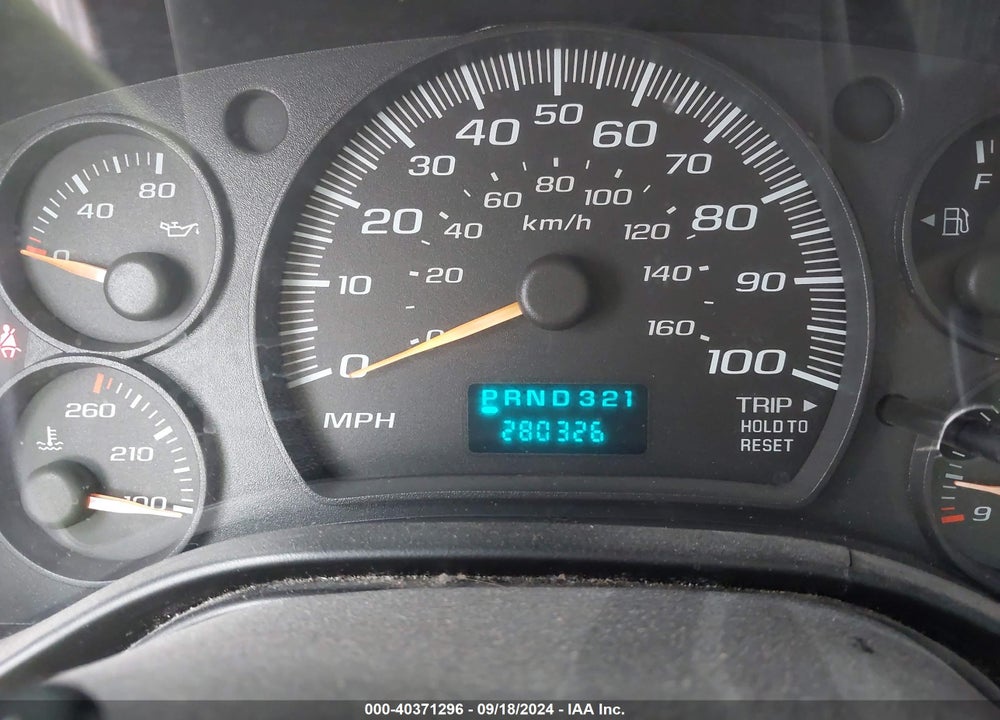 2006 CHEVROLET EXPRESS WORK VAN VIN: 1GCFG15X961100554