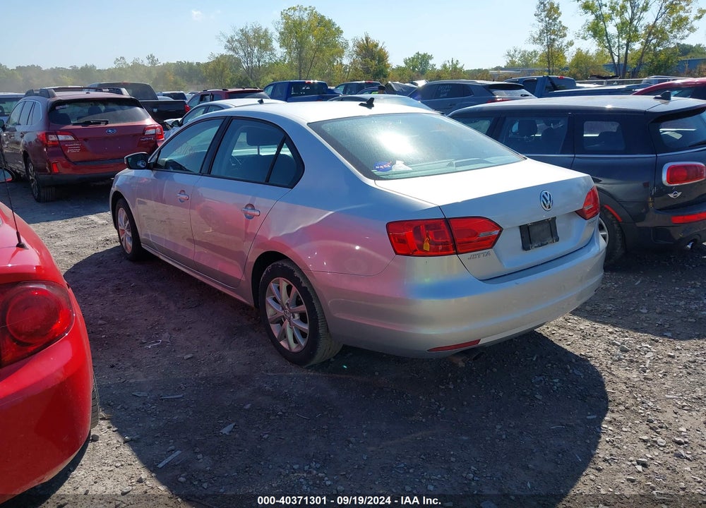 2012 VOLKSWAGEN JETTA 2.5L SE VIN: 3VWDX7AJ1CM307348