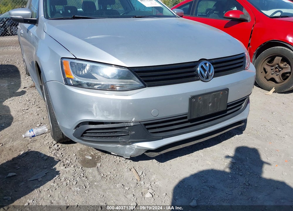2012 VOLKSWAGEN JETTA 2.5L SE VIN: 3VWDX7AJ1CM307348