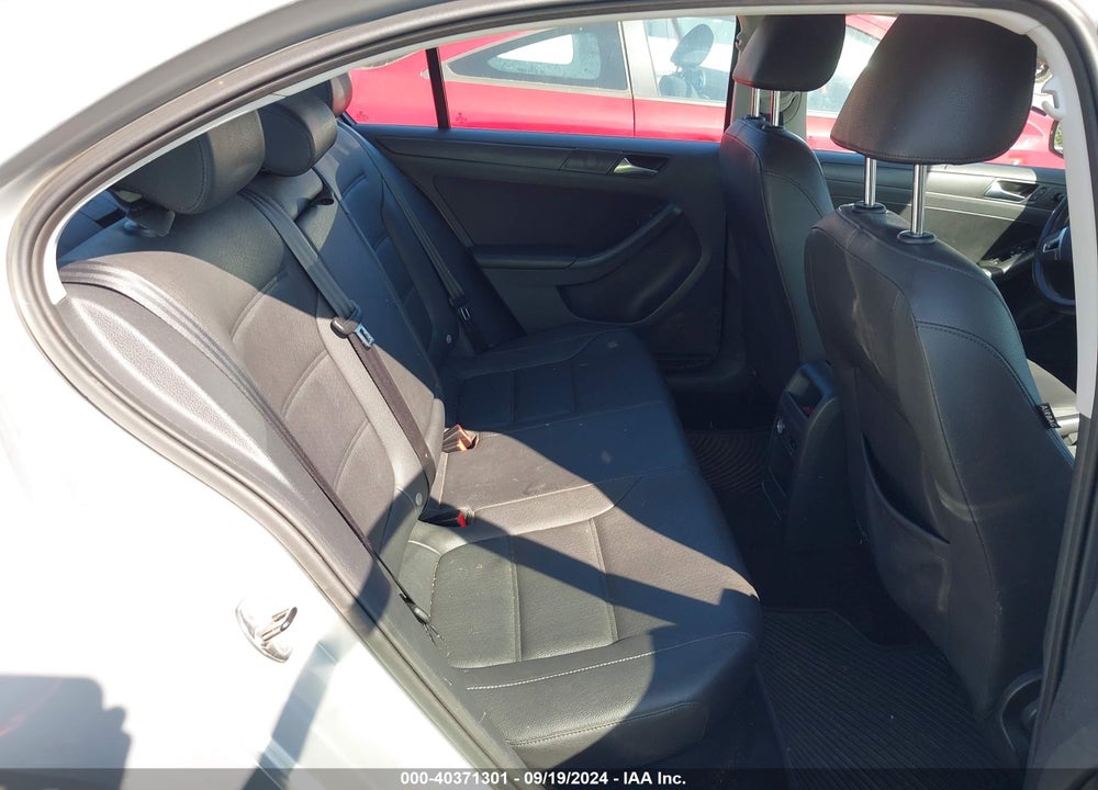 2012 VOLKSWAGEN JETTA 2.5L SE VIN: 3VWDX7AJ1CM307348